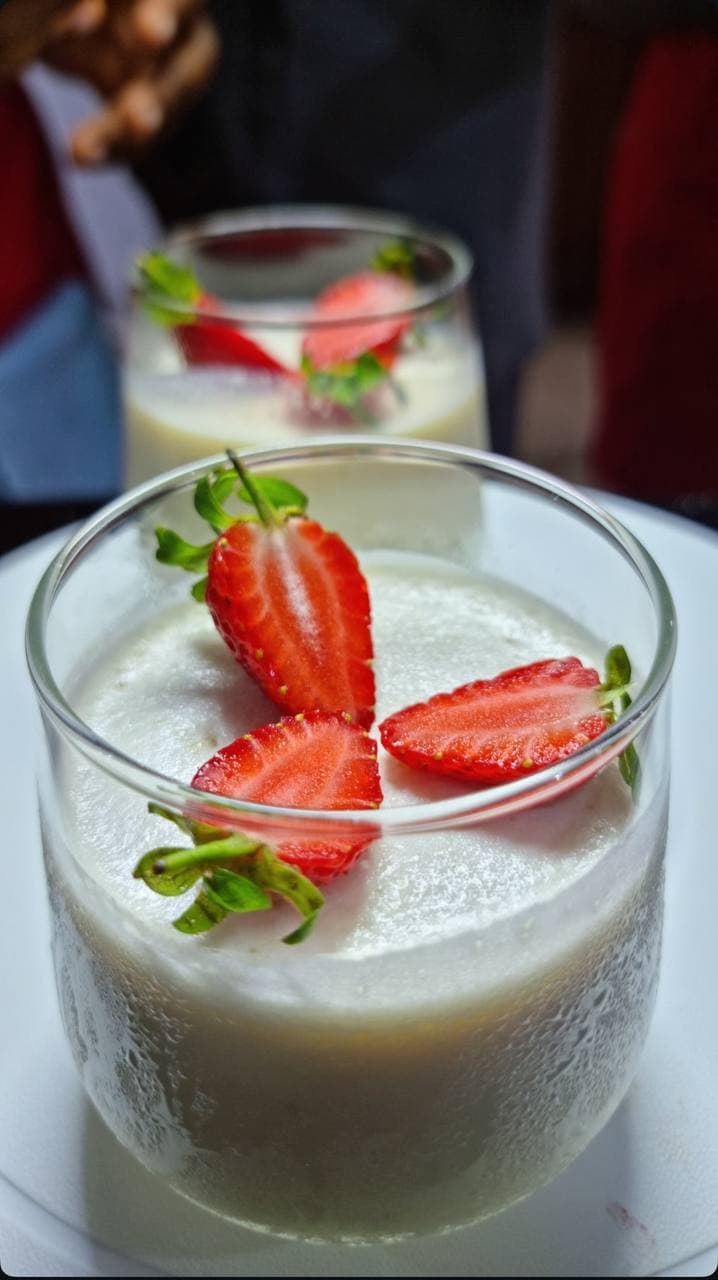 Cocktails, Mocktails & Sweet Treats